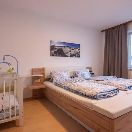 Krismer Apartment
